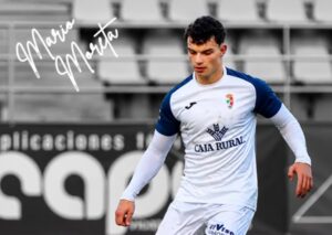Mario Moreta jugando con la camiseta del Palencia Cristo Atlético