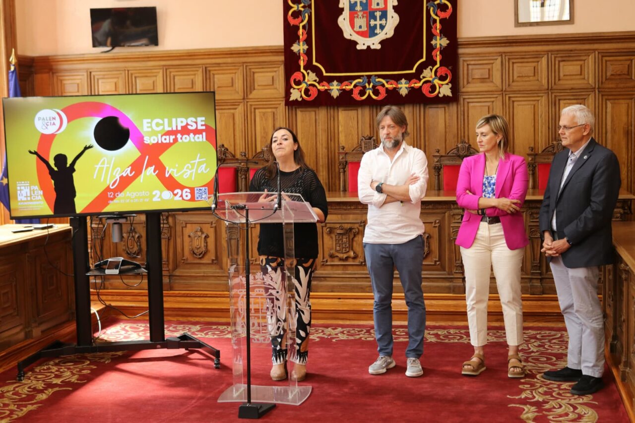Presentación del programa del eclipse solar total en Palencia