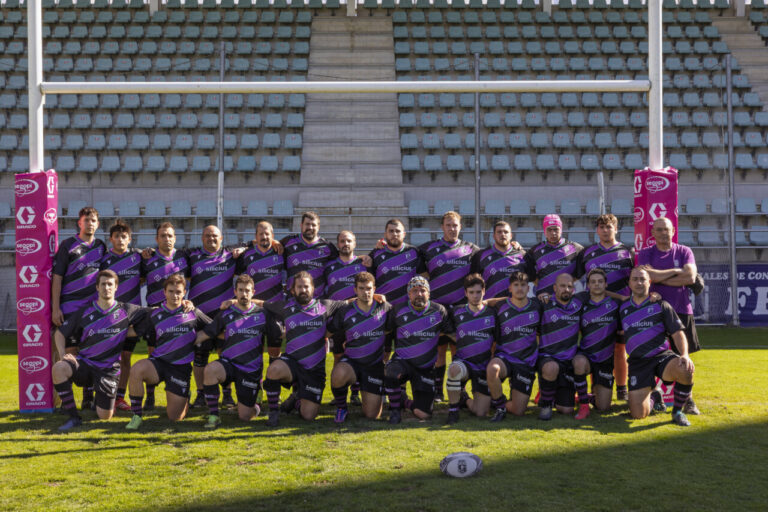 Equipo del Palencia Rugby Club con nuevo patrocinador Silicius