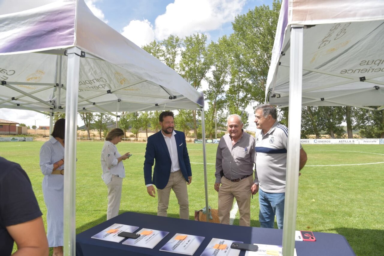 Astudillo se despide del campus de la Fundación Real Madrid en Palencia