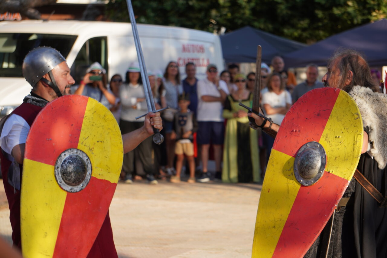 Recreación de la batalla Nabal en Monzón de Campos con participantes armados