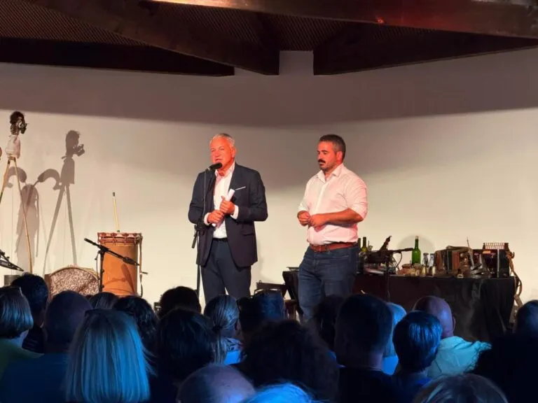 Inauguración del nuevo centro multifuncional en Cervera de Pisuerga