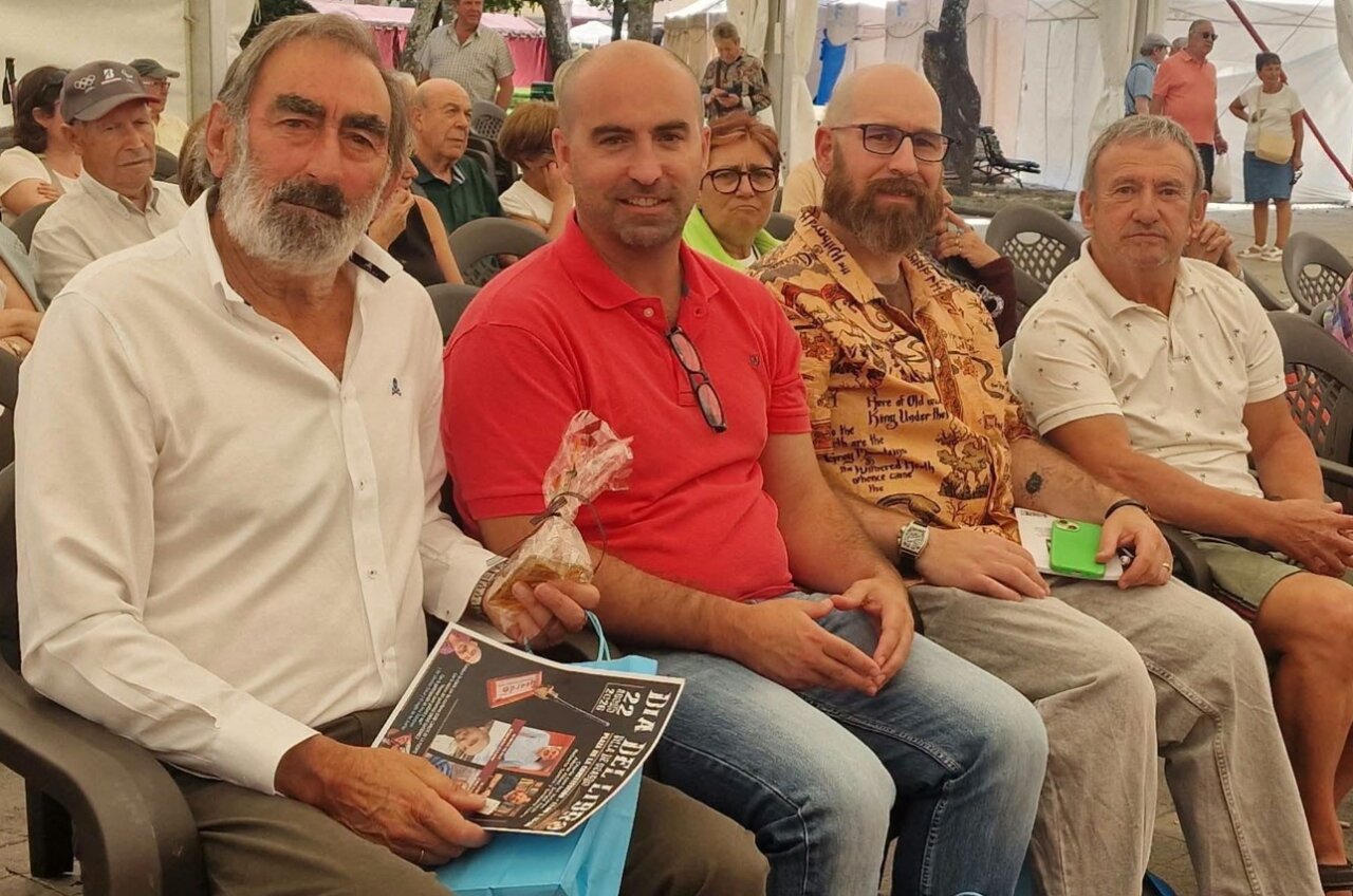 Asistentes en la Feria del Camino Olvidado en Guardo