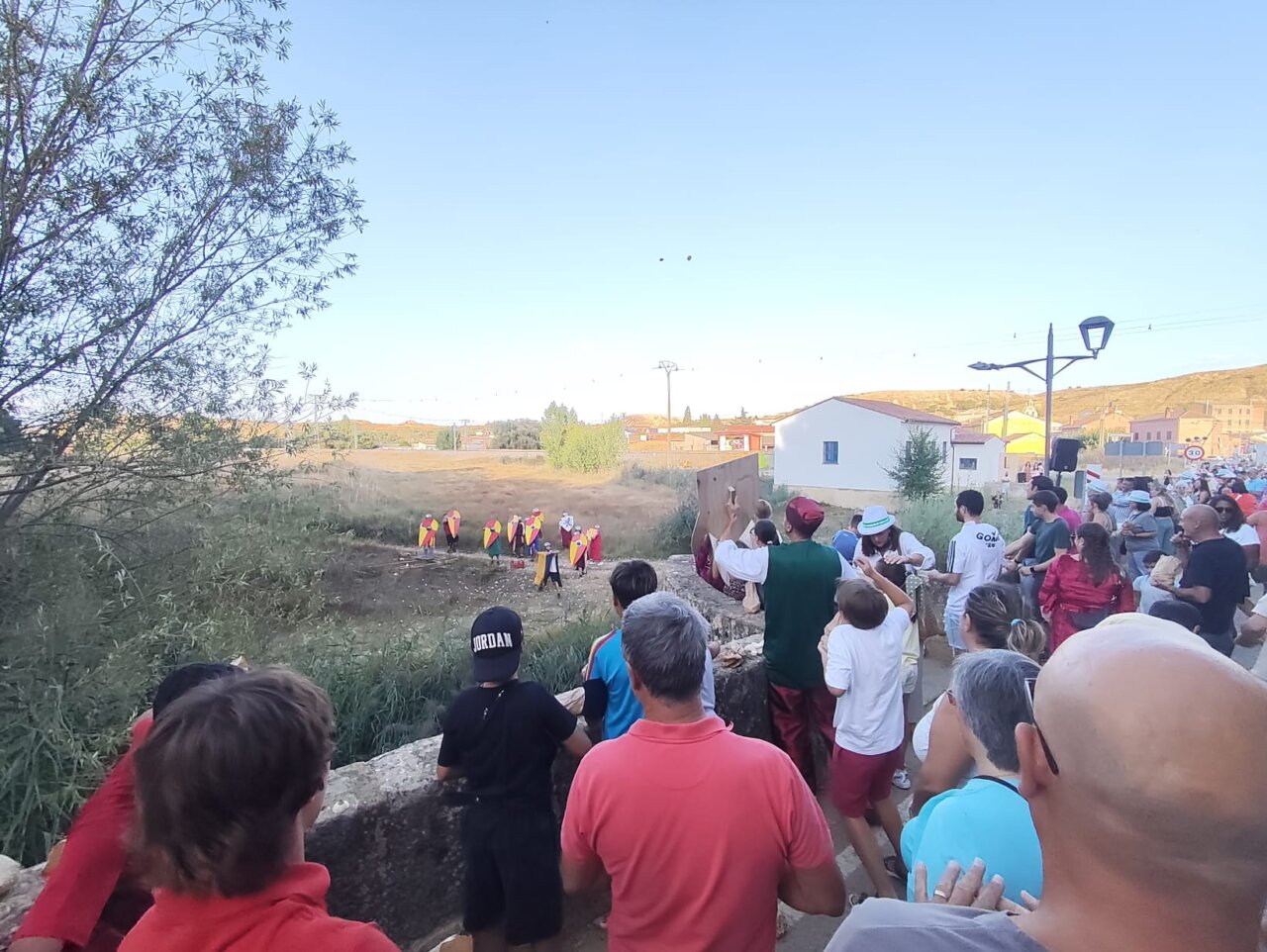 Participantes en la batalla Nabal en Monzón de Campos con nabos