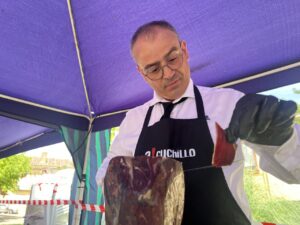 Cortador de cecina en el VIII Campeonato Autonómico de Cortadores