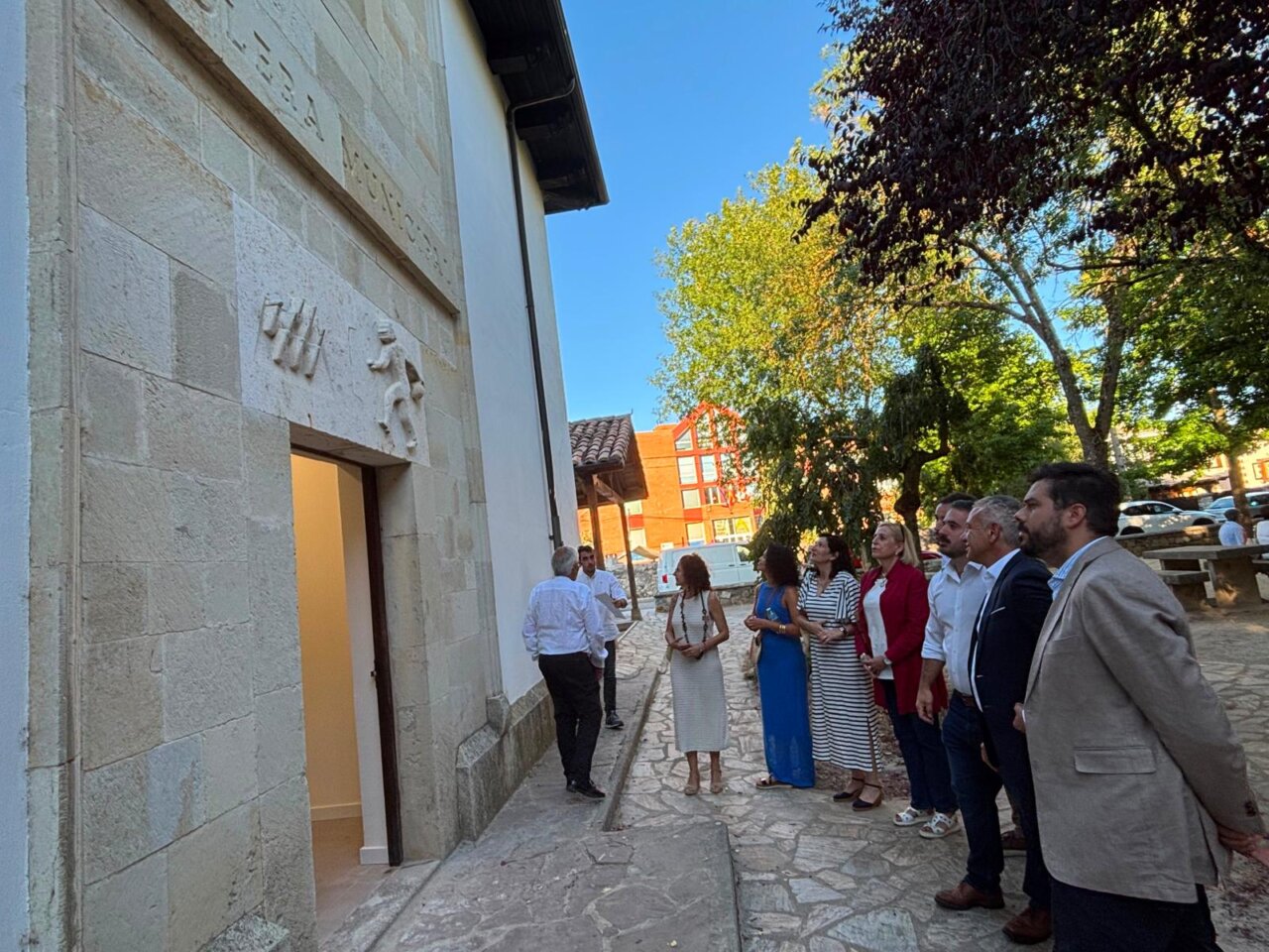 Inauguración del nuevo centro multifuncional en Cervera de Pisuerga