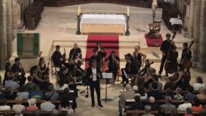 Orquesta en concierto en la Colegiata de Aguilar de Campoo