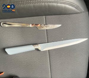 Cuchillos incautados en un caso de amenazas en Palencia