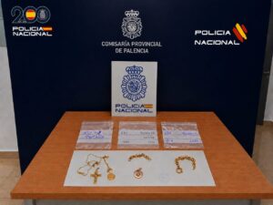 Joyas recuperadas por la policía en Palencia tras un robo