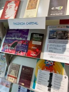Díptico informativo sobre las Rutas Bravistas en Palencia 2026