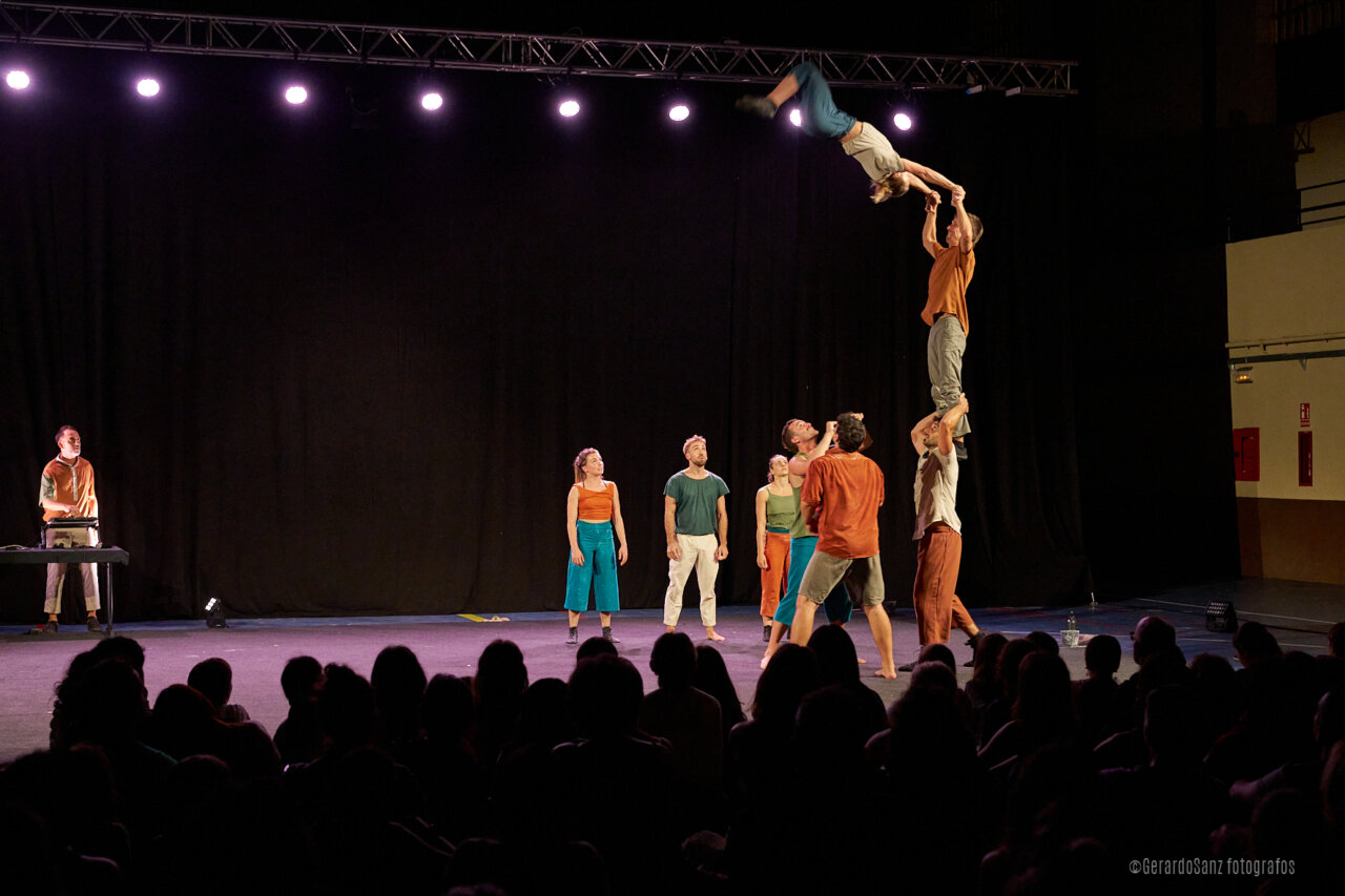 Espectáculo de circo contemporáneo de Eunoia Kolektiva en ARCA 2026