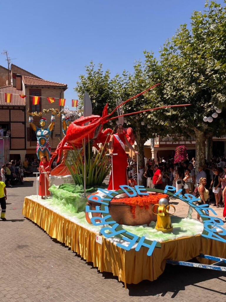 Desfile del Festival de Exaltación del Cangrejo en Herrera de Pisuerga