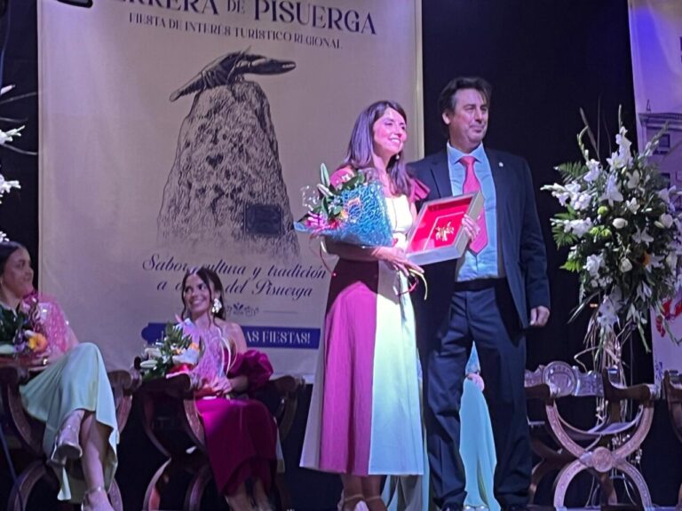 Ceremonia del Festival de Exaltación del Cangrejo en Herrera de Pisuerga