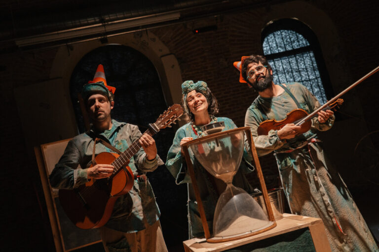 Actores de la obra Tempo en el preestreno en Becerril de Campos