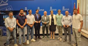 Presentación del operativo para el eclipse solar en Palencia con autoridades locales.