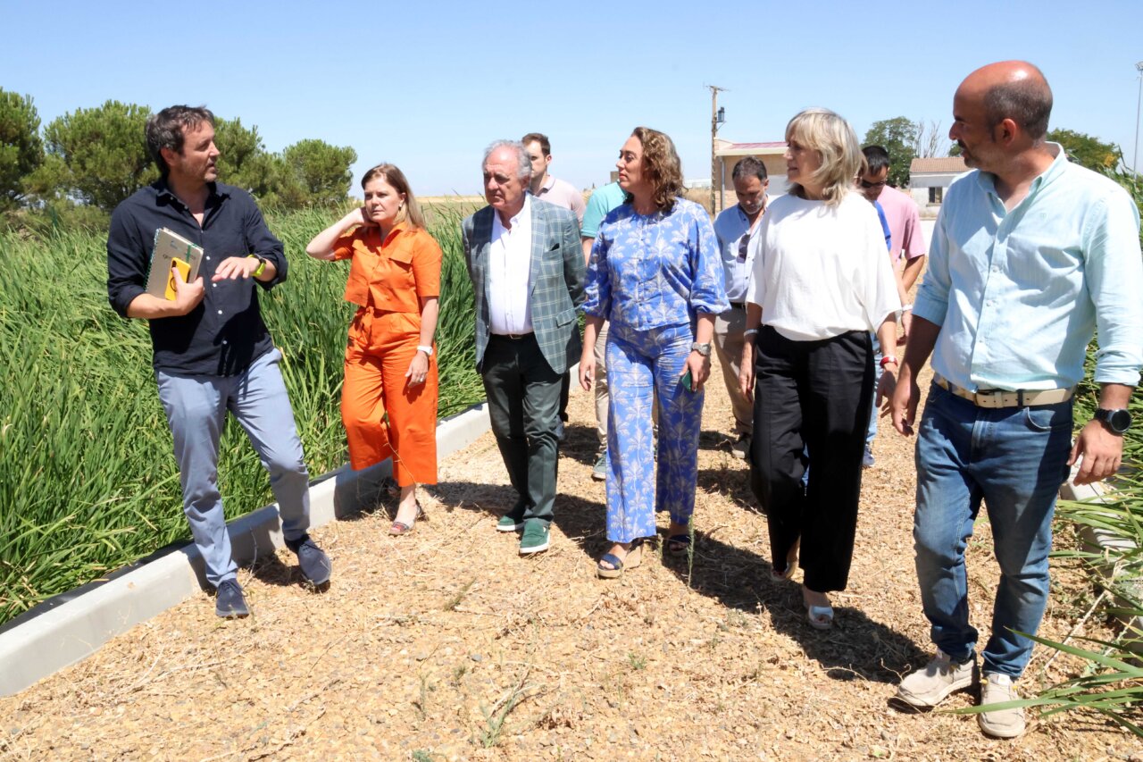 Visita a la nueva estación depuradora de aguas en Villada