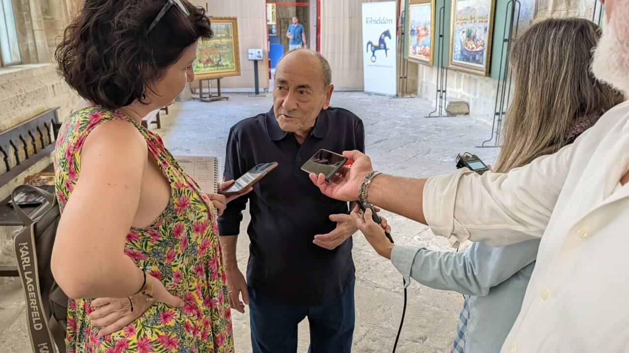 Entrevista a Antonio de la Peña en la inauguración de su exposición de pintura.