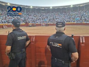 Agentes de la Policía Nacional en la Plaza de Toros durante un evento