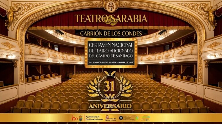 Interior del Teatro Sarabia en Carrión de los Condes durante un certamen de teatro.