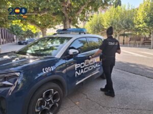 Policía Nacional detiene a un hombre por apropiación indebida de vehículo en Palencia