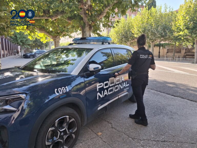 Policía Nacional detiene a un hombre por apropiación indebida de vehículo en Palencia