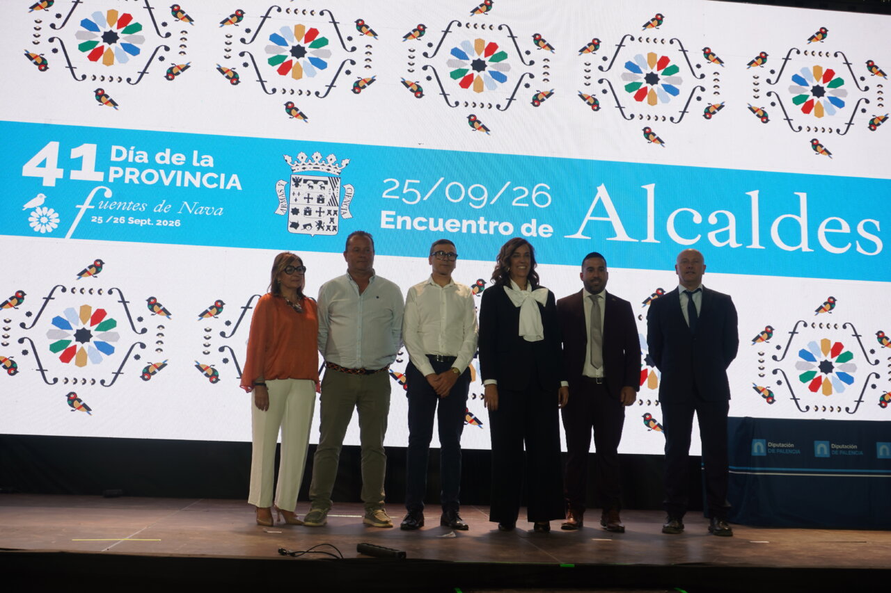 Encuentro de alcaldes en el Día de la Provincia 2026 en Fuentes de Nava