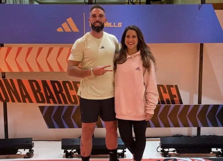 Juan Carlos Aguado y otra persona en evento de fitness