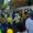 Protesta de familias y alumnos en Dueñas por un nuevo colegio