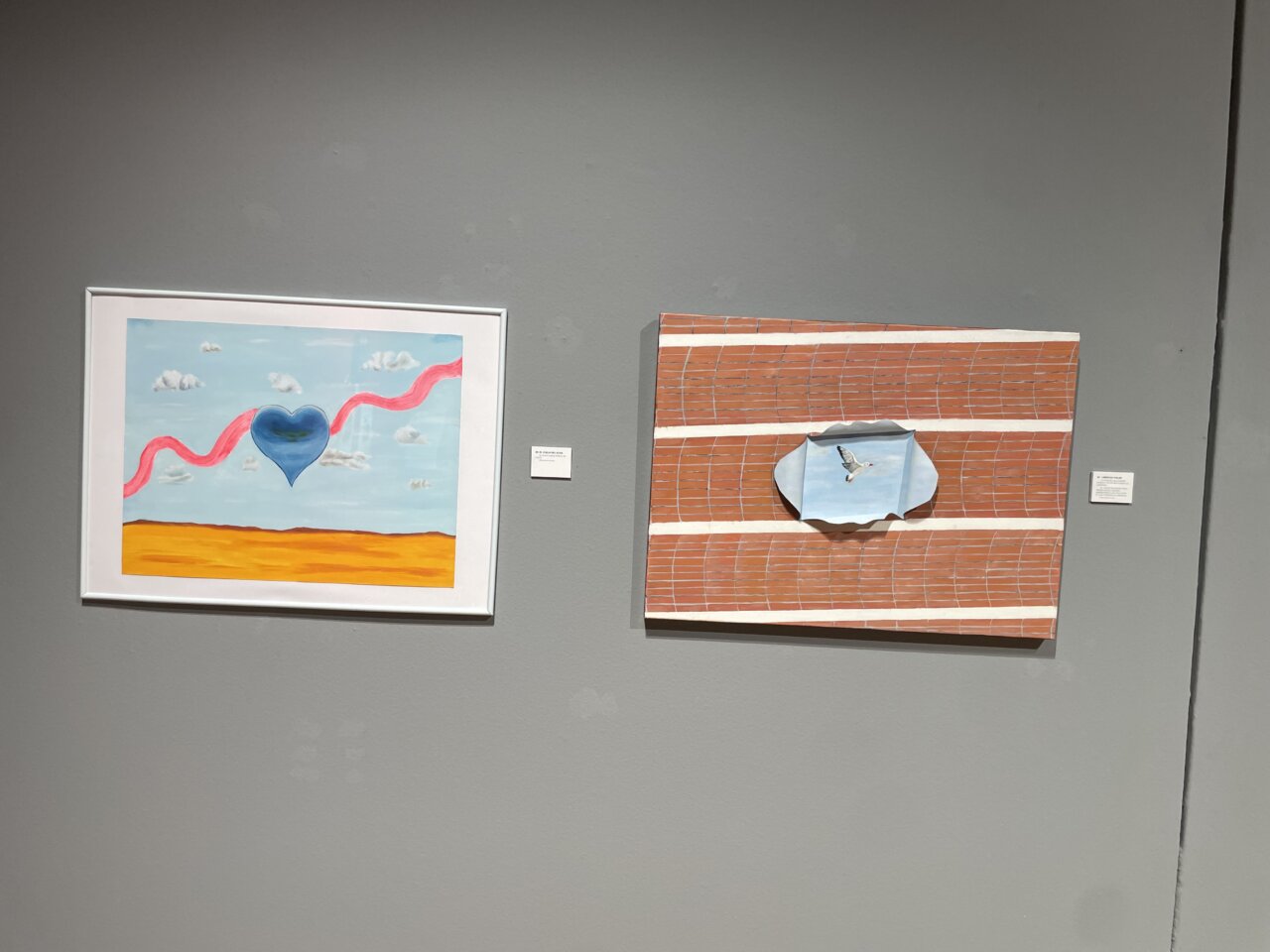 Cuadros de la artista Mercedes Maté en exposición