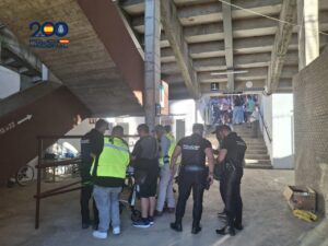 Agentes de la Policía Nacional durante las fiestas de San Antolín en Palencia