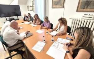 Reunión de la Diputación de Palencia sobre enoturismo y rutas del vino