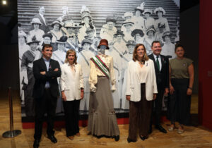 Presentación de la exposición sobre el sufragio femenino en Palencia