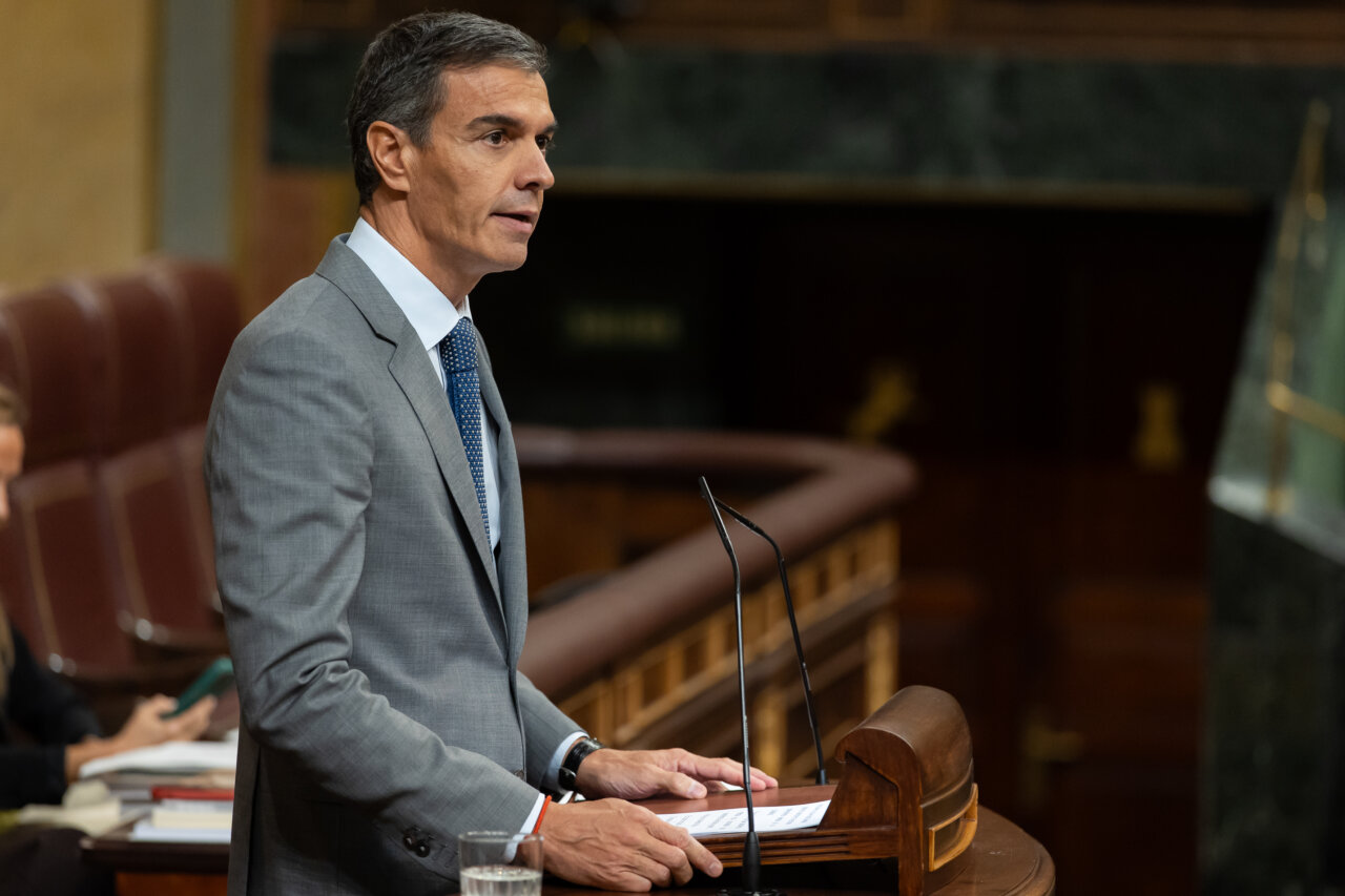 Pablo Sánchez hablando en el Congreso sobre el decreto de alquileres