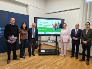 Presentación del proyecto Sembrando Futuro en el Palacio provincial de Palencia